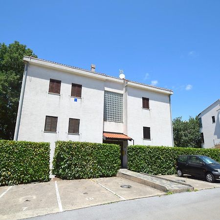 Apartment Ozren Malinska Exterior photo