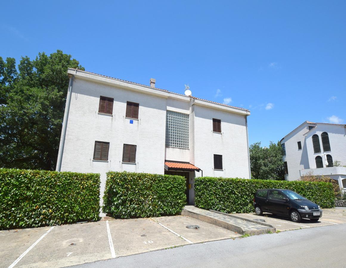Apartment Ozren Malinska Exterior photo